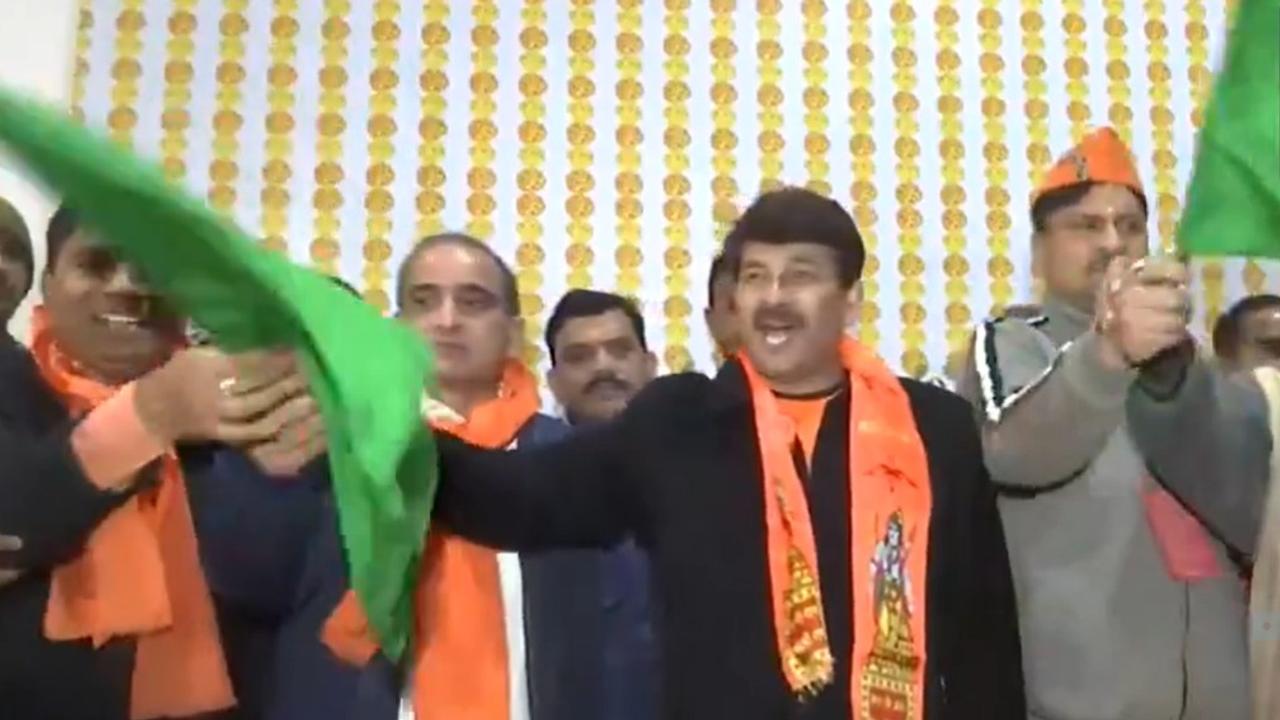 Manoj Tiwari, Special Train to ayodhya 