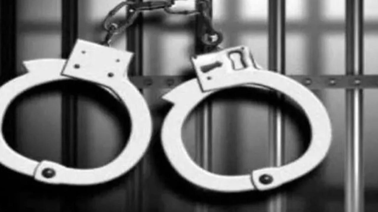 Forest Official Held for Threatening Journalist in Chhattisgarh