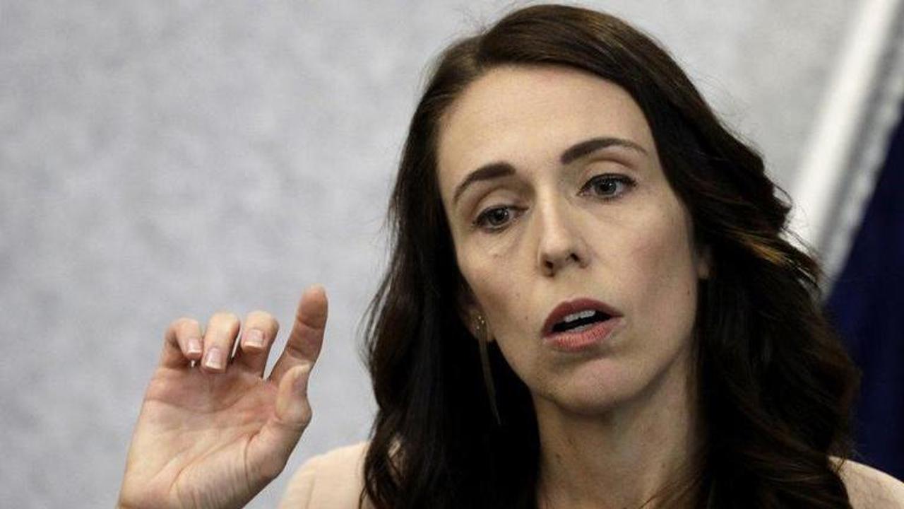 New Zealand PM and Australia chief medical officer on virus