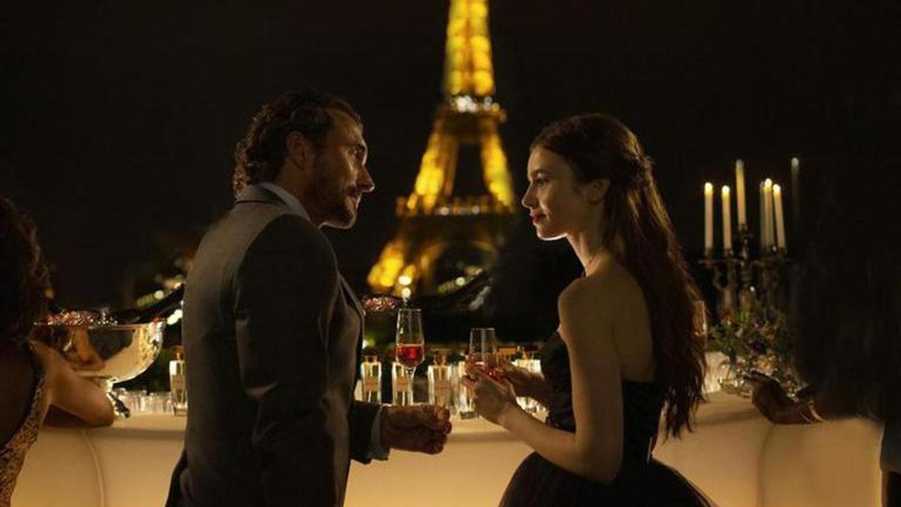 Lily Collins scratches itch to travel with 'Emily in Paris'