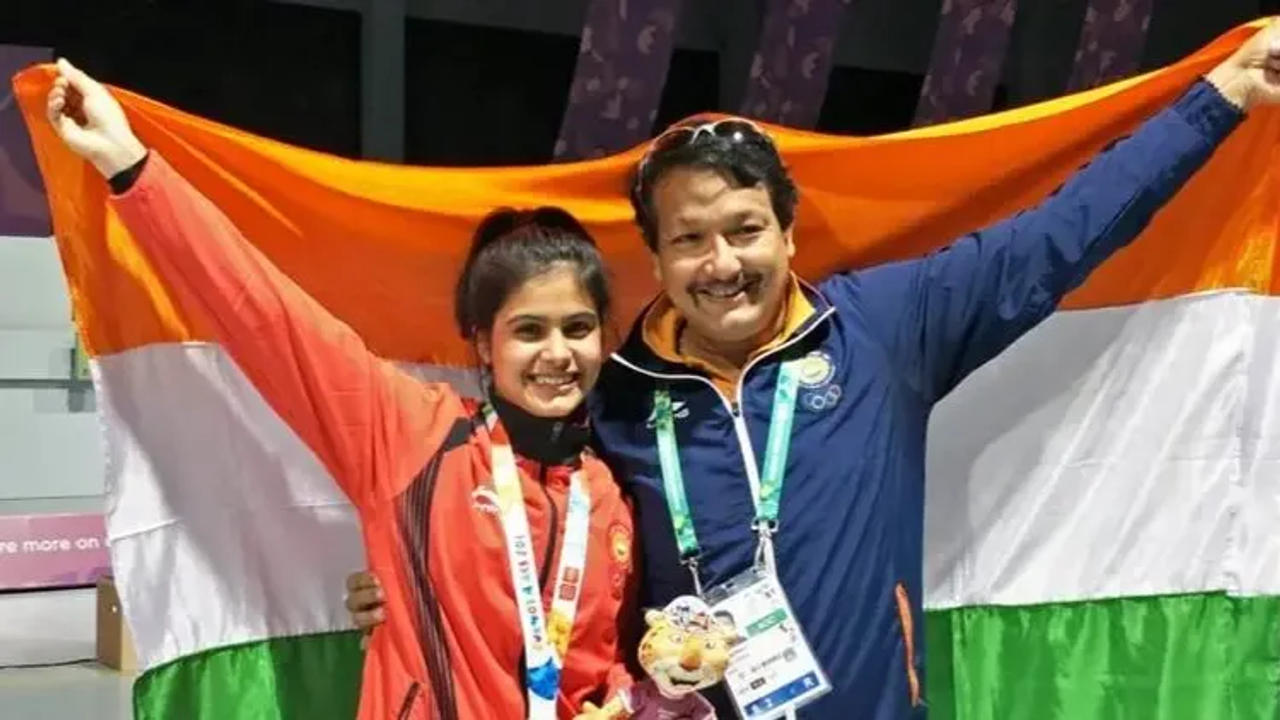 Jaspal Rana with Manu Bhaker