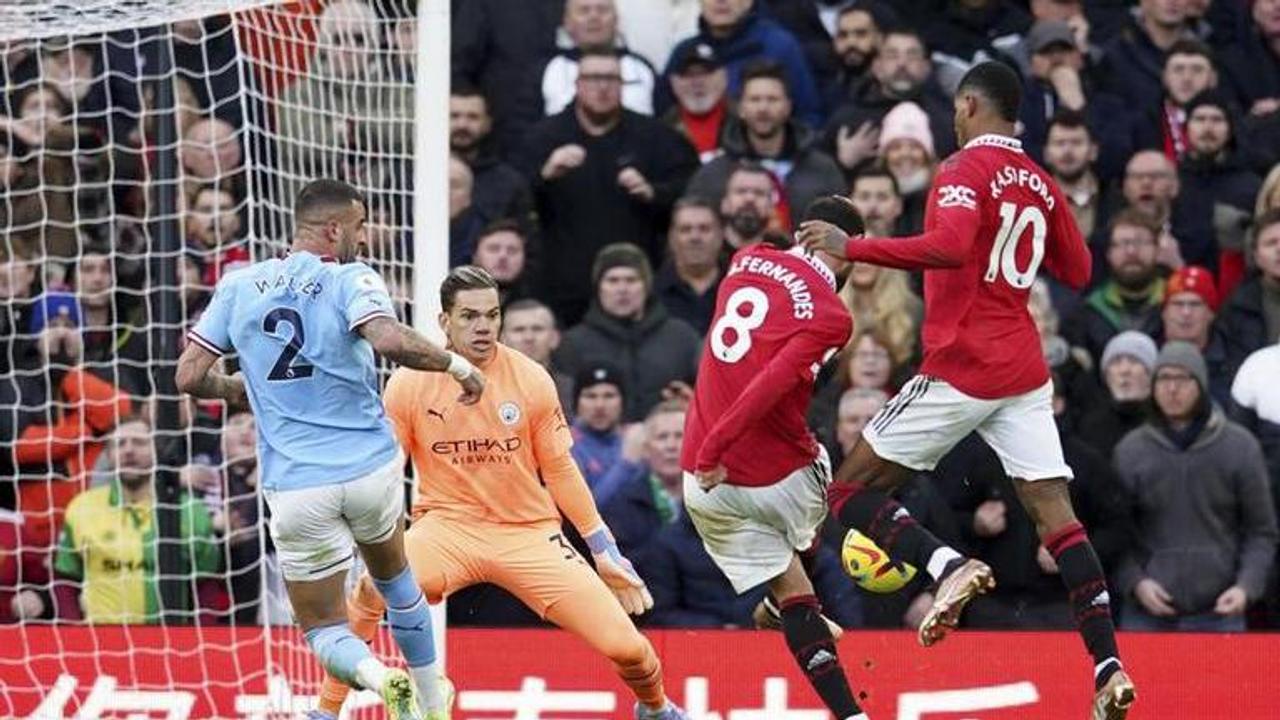 Premier League: Manchester United vs Manchester City