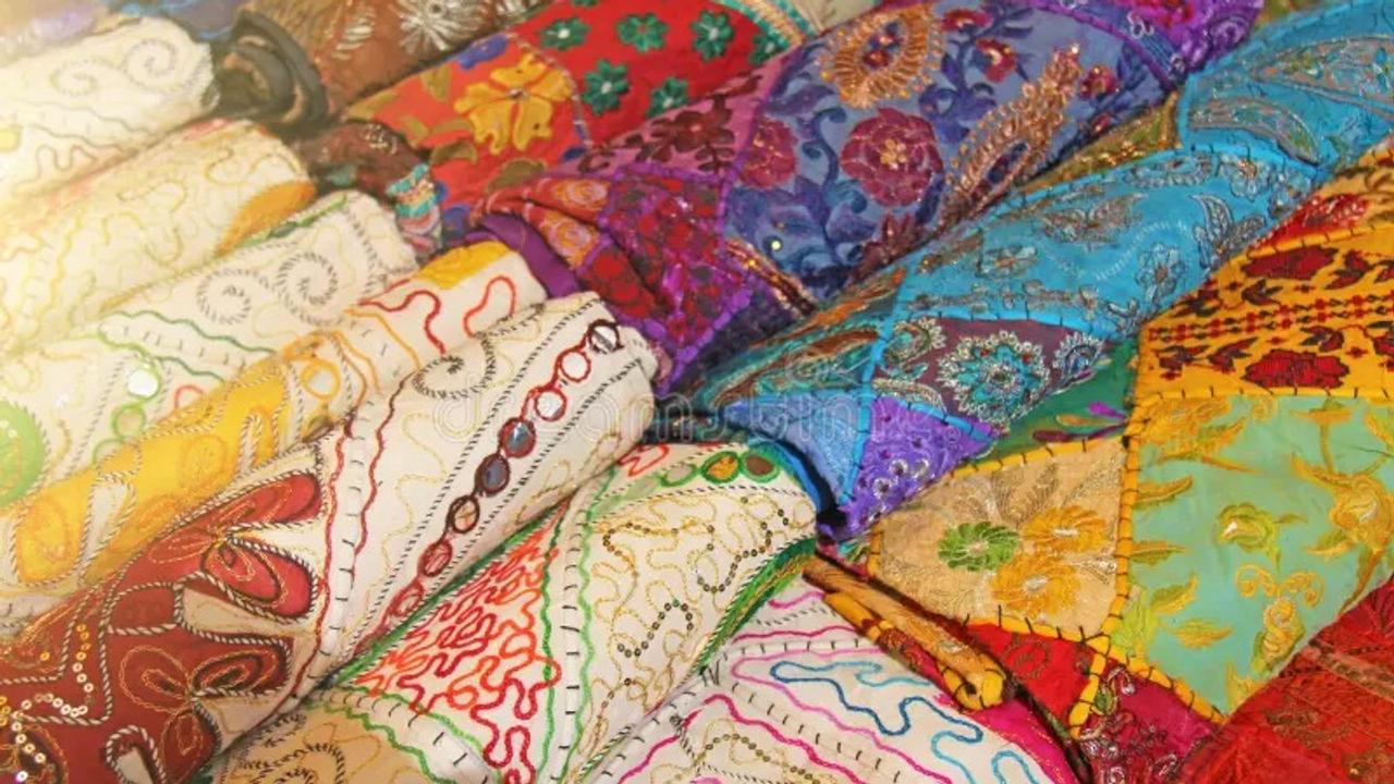 Pashmina is synonymous with luxury and softness is considered the crown jewel of Kashmiri textiles