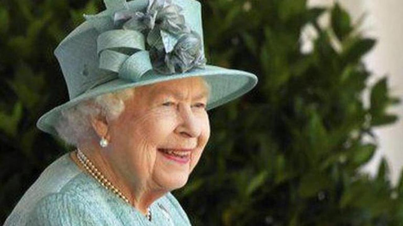 Queen Elizabeth kept in the dark about Australian PMs dismissal