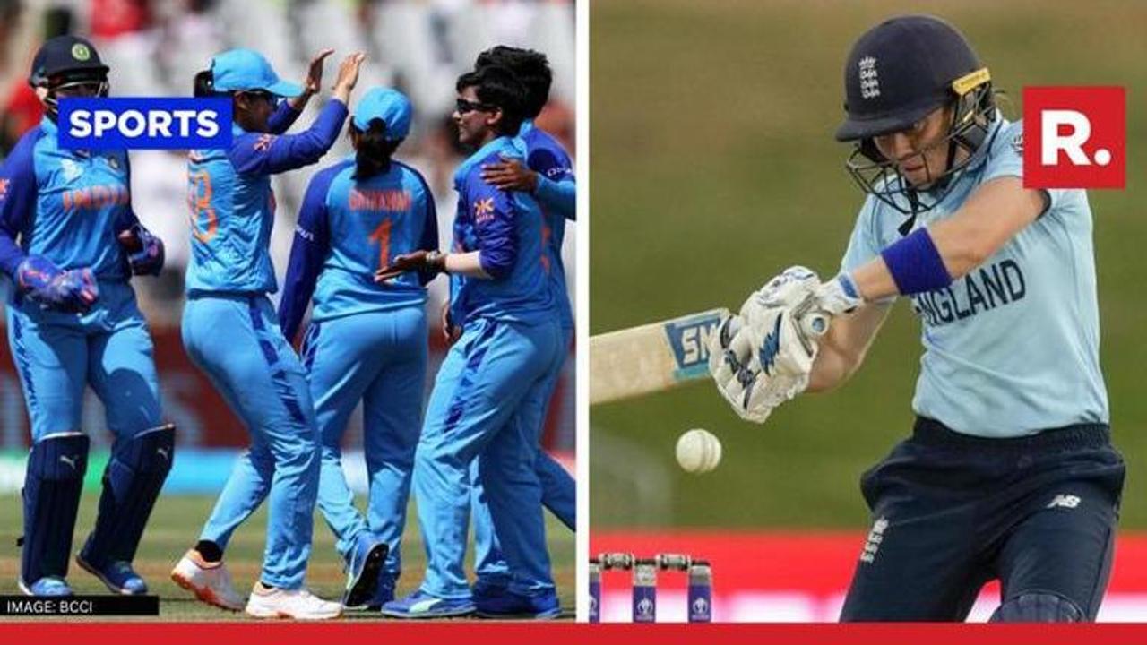 Harmanpreet Kaur and Heather Knight