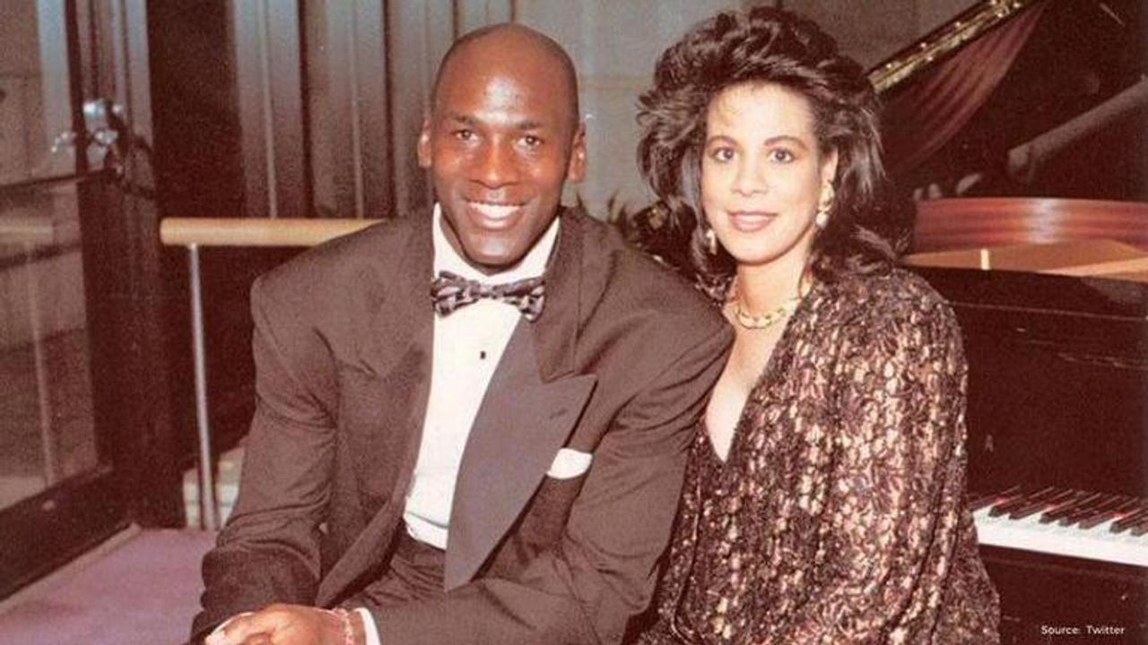 how did michael jordan meet his first wife