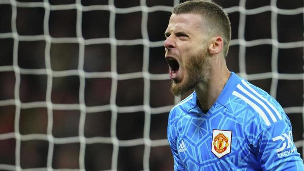 Top three goalkeepers who could replace David De Gea at Manchester United