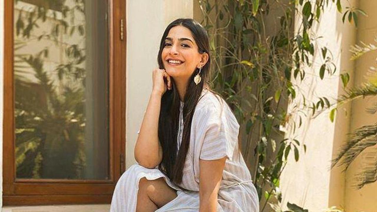 Sonam Kapoor reveals her love for books with a childhood pic, calls herself