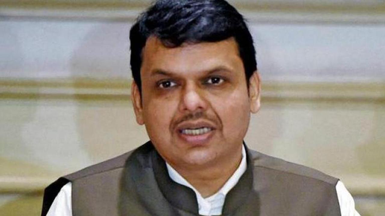 Continue testing asymptomatic persons: Fadnavis to Maharashtra CM