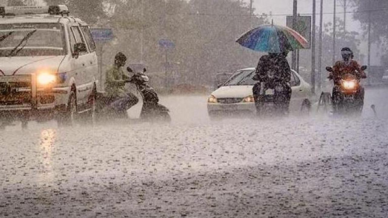 IMD predicts heavy rain