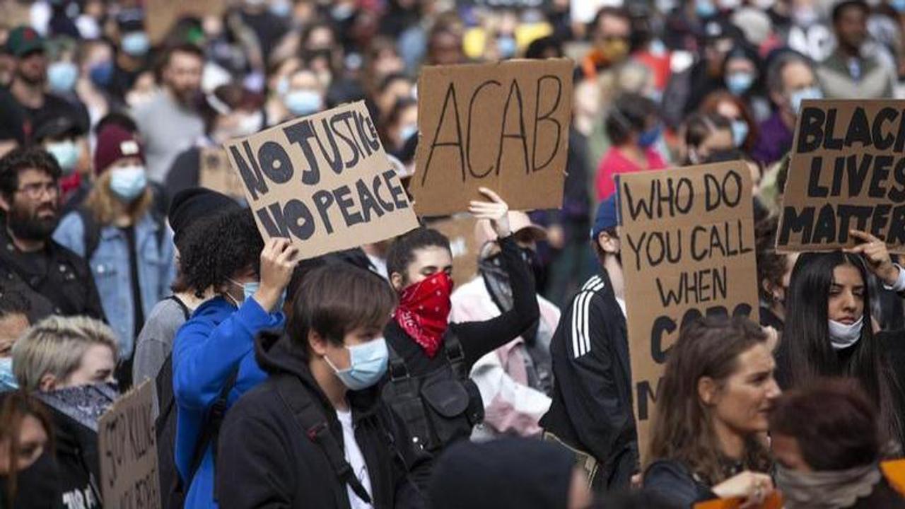 Washington: Anti-racism protest in Lafayette Square