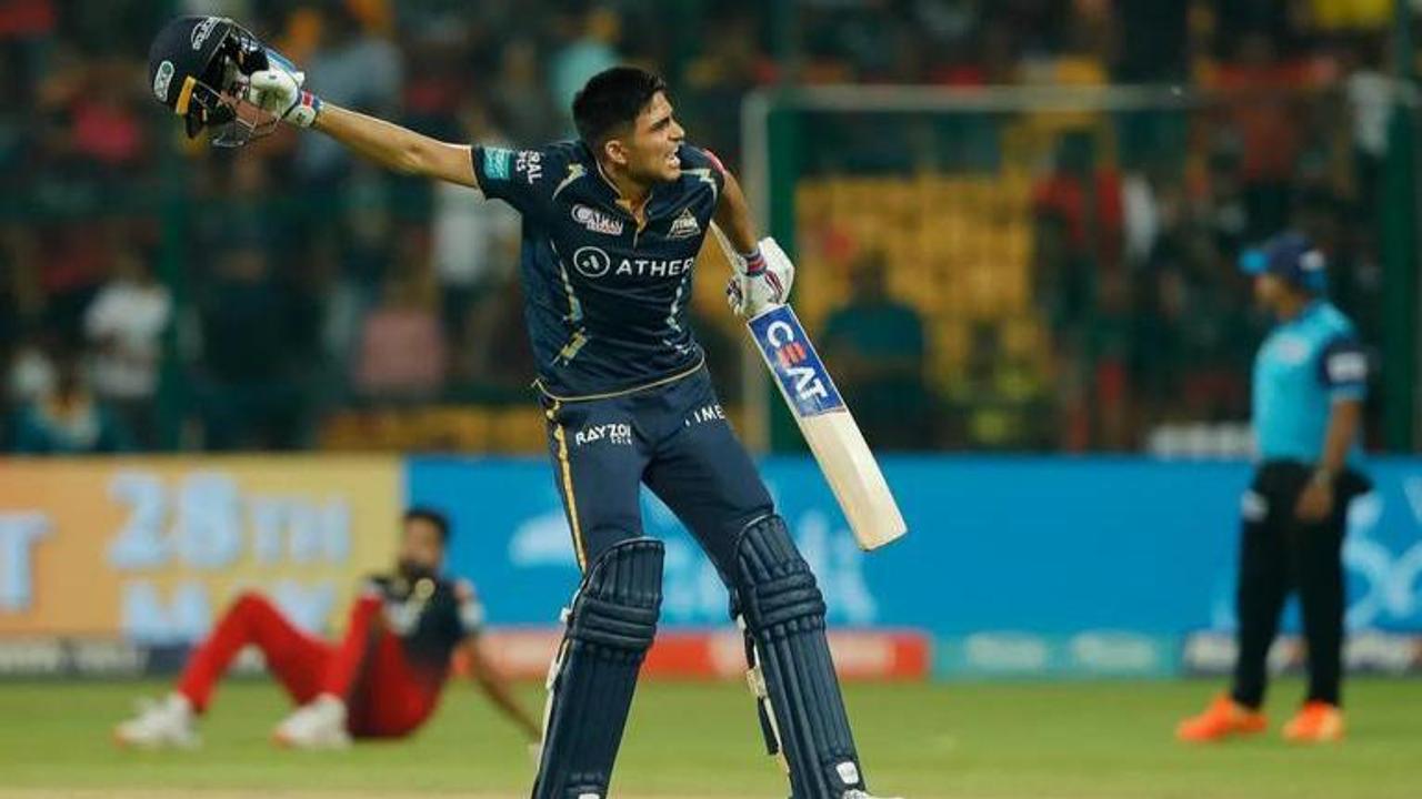 RCB vs GT live score IPL 2023 Royal Challengers Bangalore vs Gujarat Titans live updates