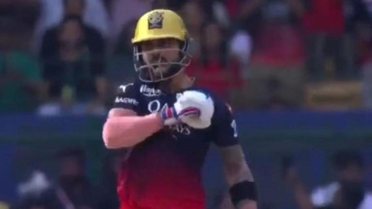 RCB vs DC: Vintage Virat Kohli celebration after 50 vs Delhi Capitals breaks the internet