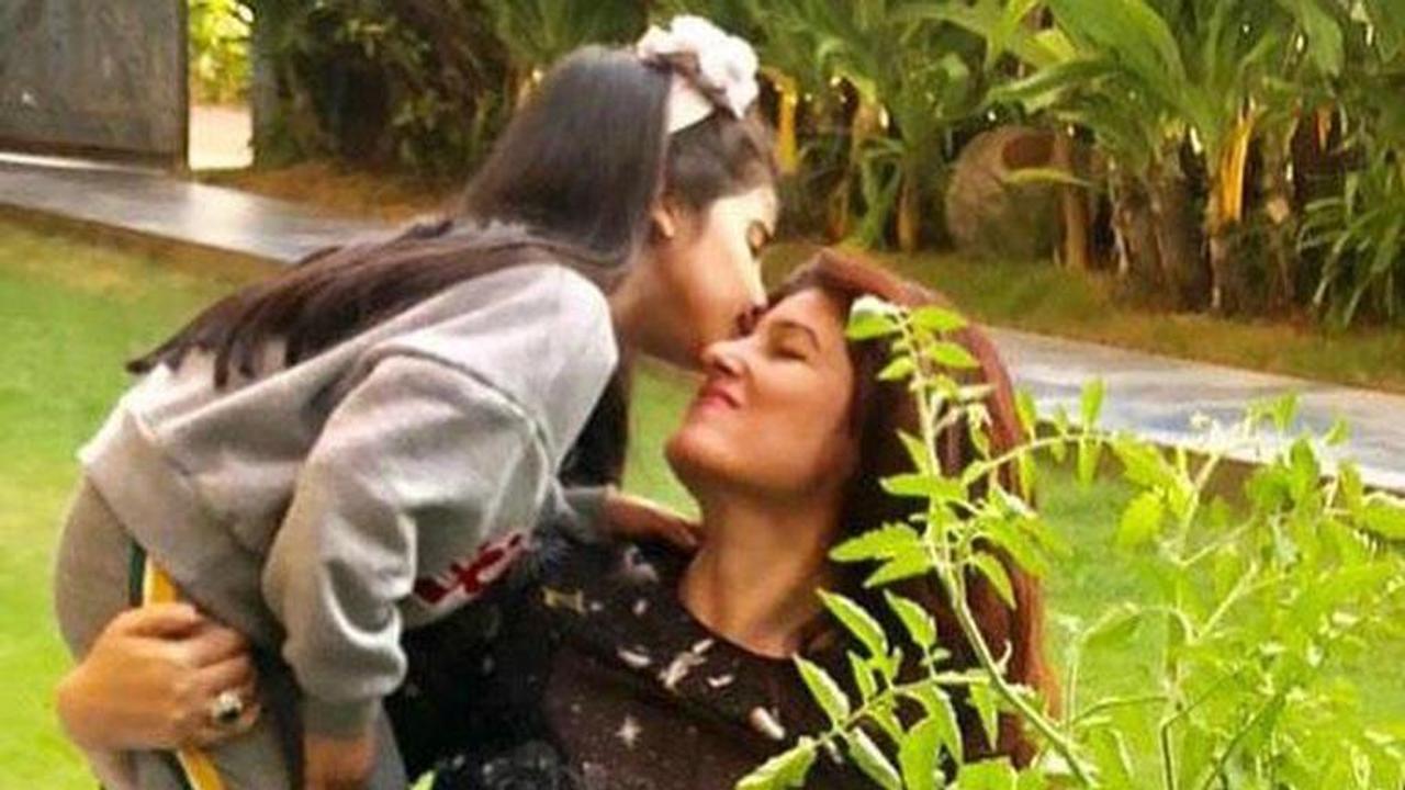 Twinkle Khanna pens sweet b'day wishes for daughter Nitara, says 'My little one turns 8'