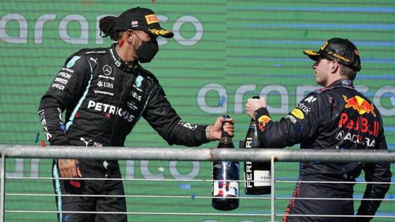 Lewis Hamilton ends Max Verstappen’s string of pole positions in Hungarian GP qualifying