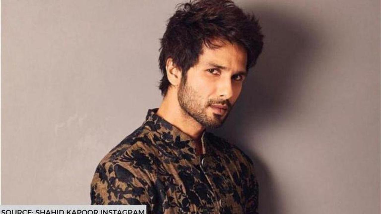 Shahid Kapoor quote Pope Francis words, fans extend wishes for 17 years in Bollywood