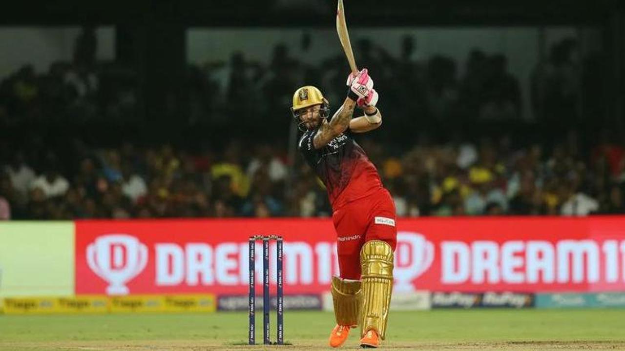 CSK vs RCB IPL Live Score chennai super kings vs Royal Challengers Bangalore latest score