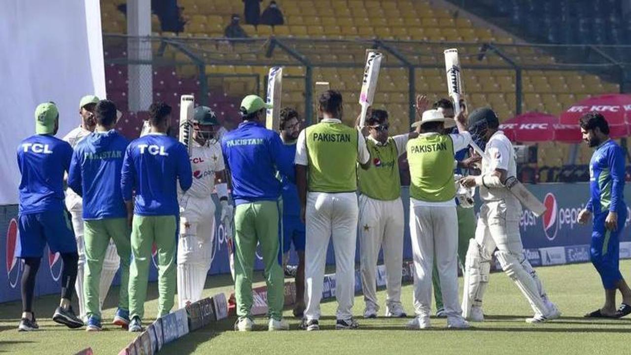 Pakistan, Danish Kaneria, Babar Azam, PAK vs ENG, Pakistan vs England, danish kaneria slams pcb, pakistan players slammed, danish kaneria slams babar