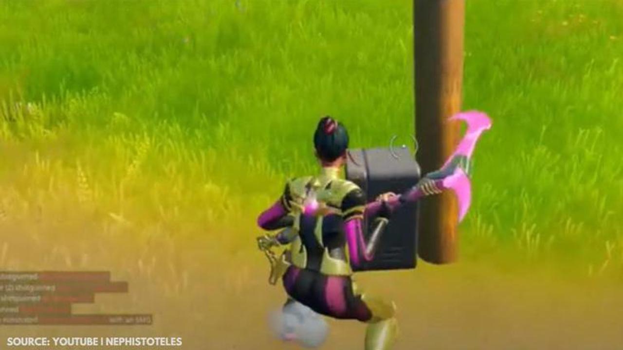 Place a Wiretap in Fortnite