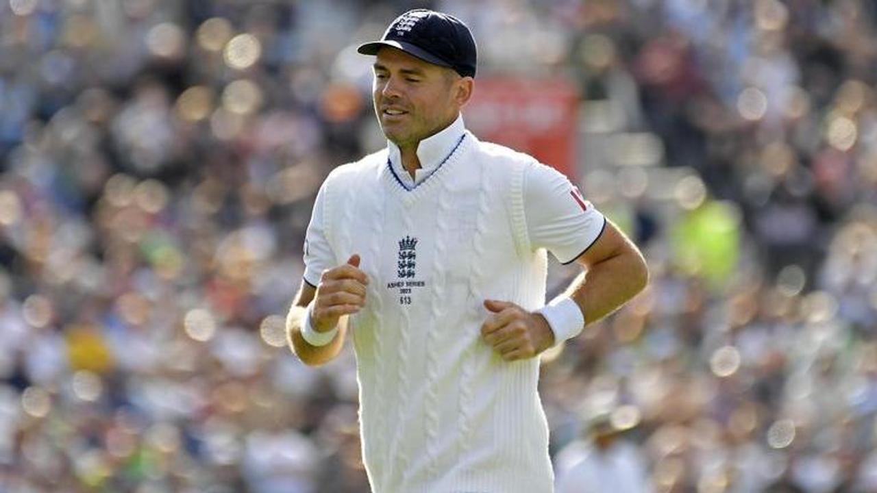 James Anderson keeps place as England unchanged for final Ashes test against Australia