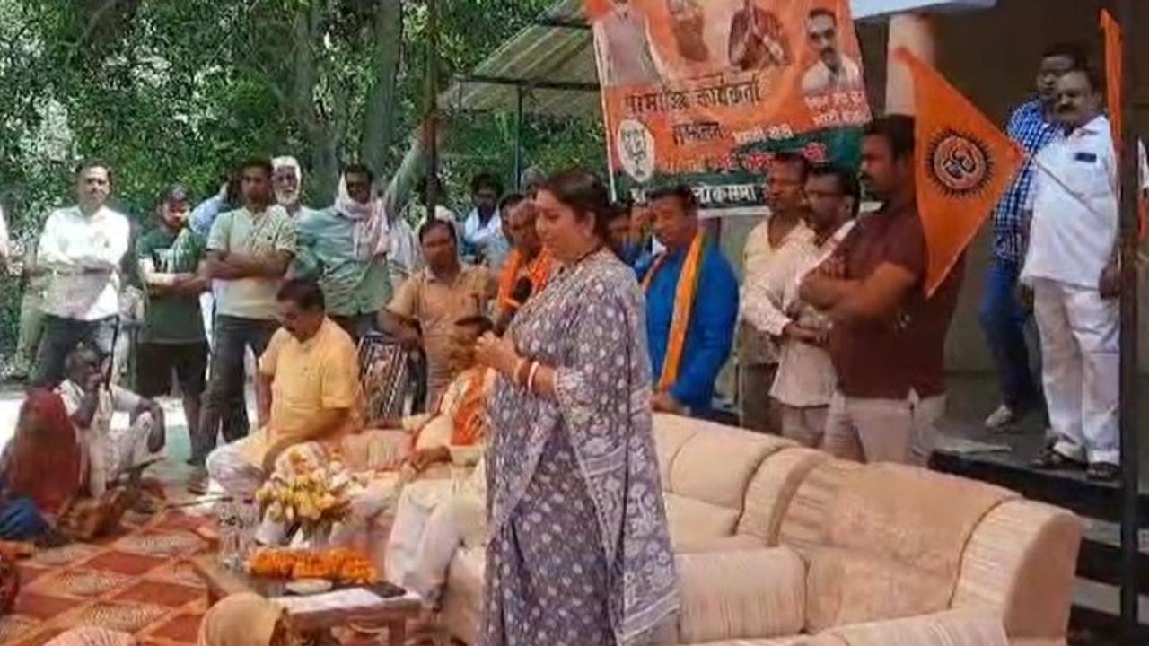 Smriti Irani in Amethi