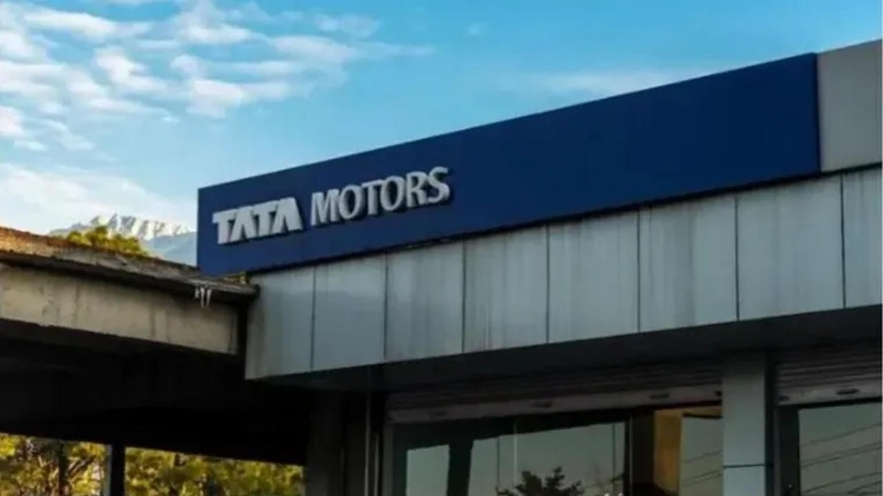  Tata Motors 