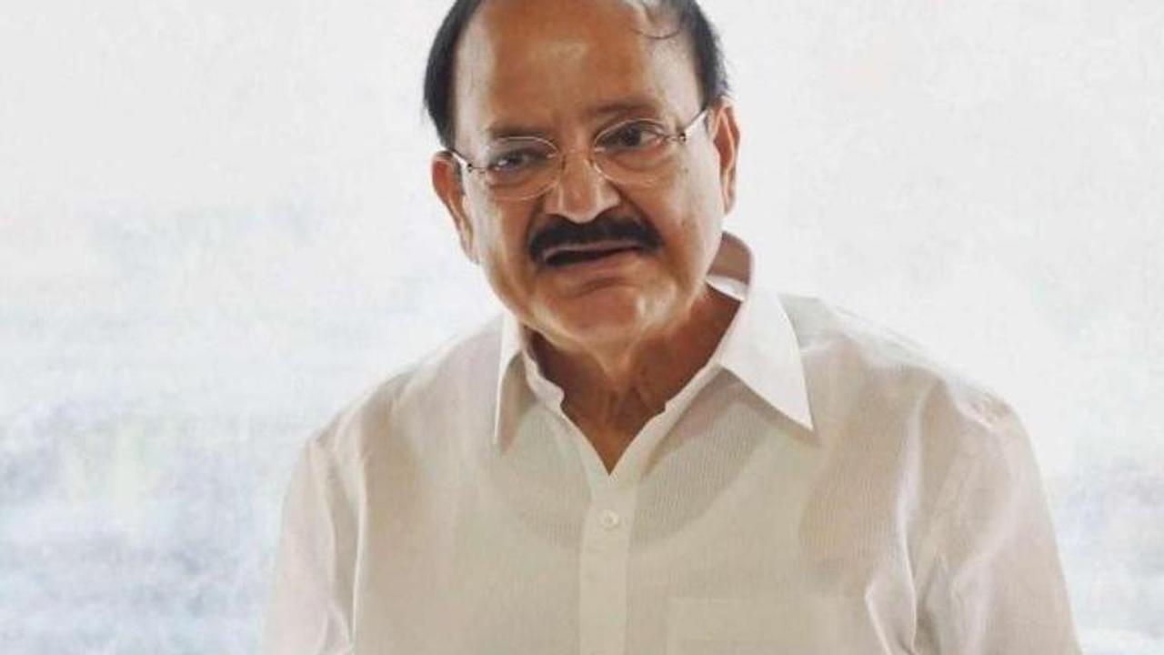 Vice president Naidu condoles death of security personnel in Handwara encounter