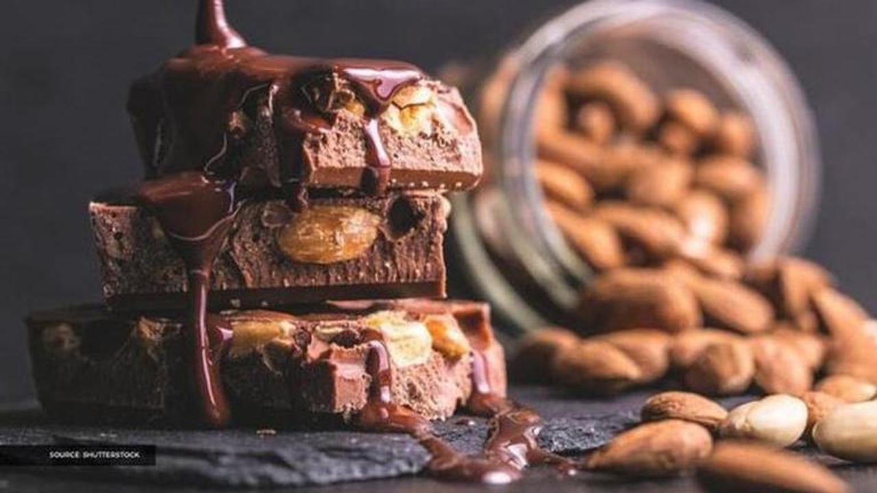 chocolate with almonds day history