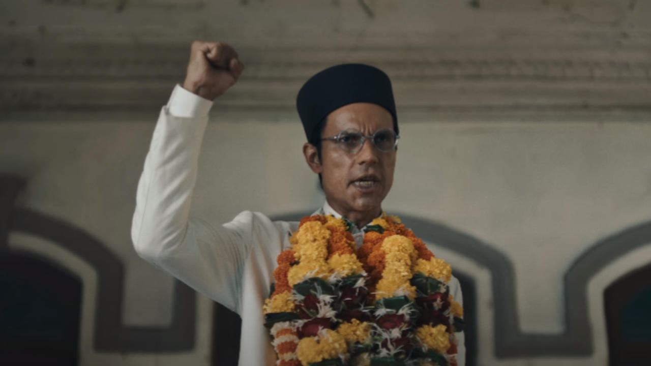 Randeep Hooda in a still from Swatantrya Veer Savarkar