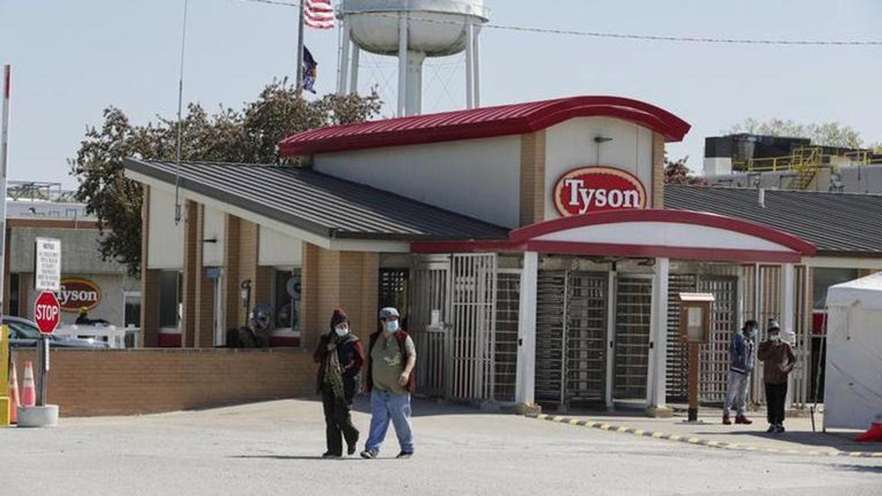 Tyson Foods to open medical clinics at some meat plants