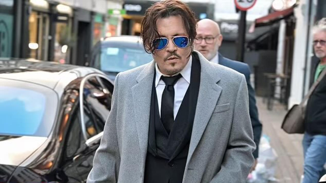 Johnny Depp’s Dramatic New Look Goes Viral at Film Premiere