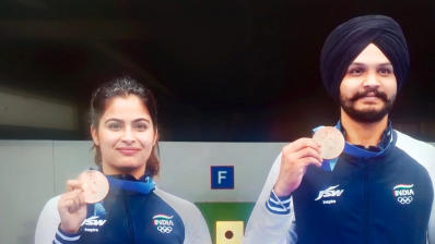 Manu Bhaker and Sarabjot Singh