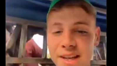 Viral Video: Foreigner Tourists Left Horrified After Homeless Kids Jump On Their Autorickshaw Demanding Money In New Delhi