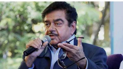 Shatrughan Sinha Will Debut in Web Series Soon