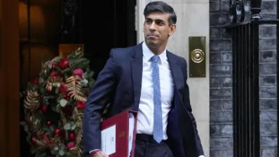 UK leader Rishi Sunak faces Conservative crisis 