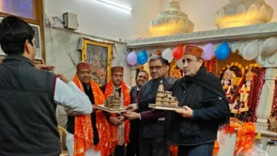 As the consecration ceremony in Ayodhya nears, several market committees in Delhi are gearing up to celebrate the power of belief through diverse initiatives. 