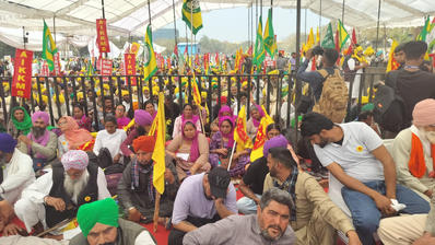 Farmers Hold 'Kisan Mahapanchayat' at Delhi's Ramleela Ground