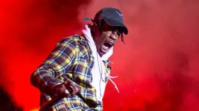 Travis Scott disappoints fans after canceling Chicago show last minute