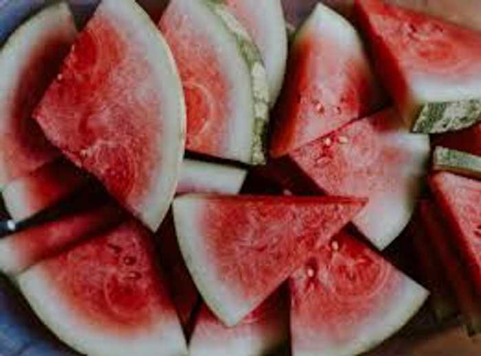 Sliced watermelons photo – Free Fruit ...