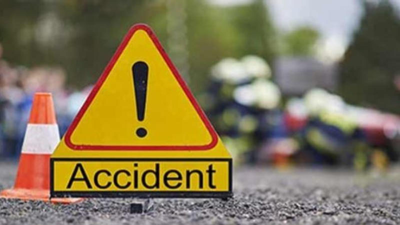 Gujarat: 5 dead, 14 injured as bus jumps divider, hits three vehicles near Dwarka