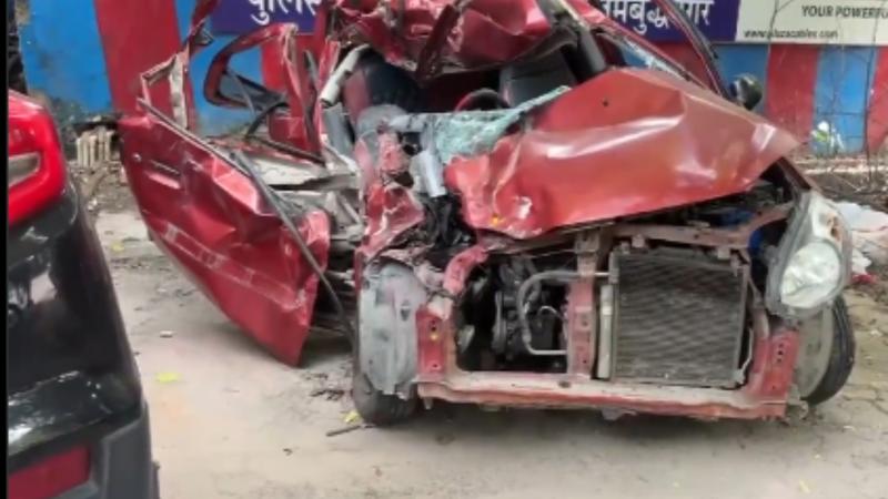 4 Drunk Men Killed After Car Collides with Tractor in Noida