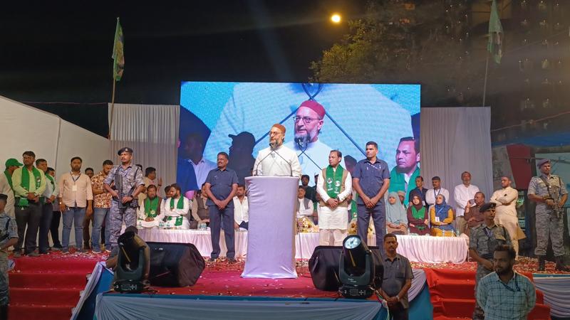 AIMIM chief Asaduddin Owaisi warned Muslims against the Waqf bill