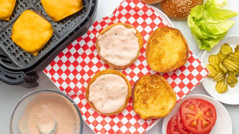 Air Fryer Hamburgers