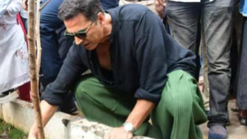 Akshay Kumar's summer dressing style