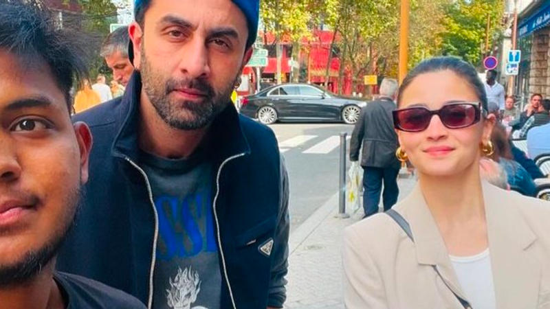 Alia Bhatt and Ranbir Kapoor snapped in Paris.