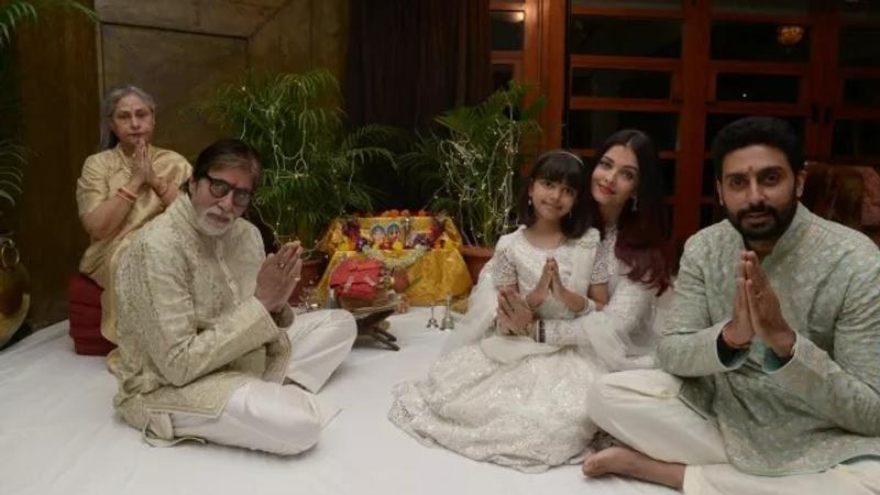 Amitabh And Jaya Bachchan Perform Diwali Puja With Abhishek, Aishwarya And Aaradhya