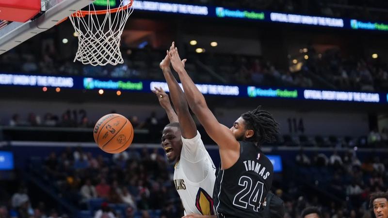 Cam Thomas in action vs New Orleans Pelicans