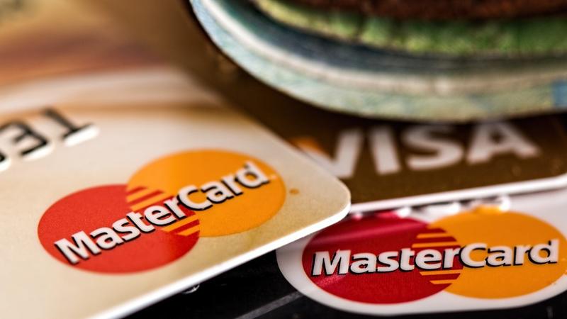 Can You Pay One Credit Card's Bill With Another Credit Card? 