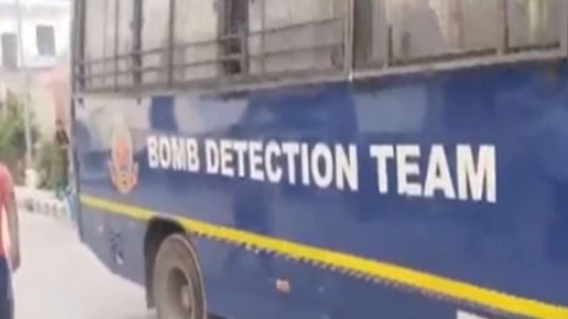 CSMT receives hoax call about bomb being planted inside premises