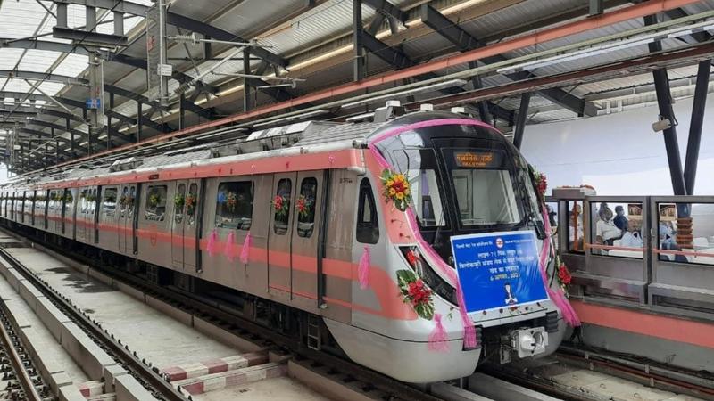 Delhi metro pink line extension